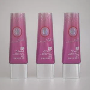 Tubi di plastica BB Cream